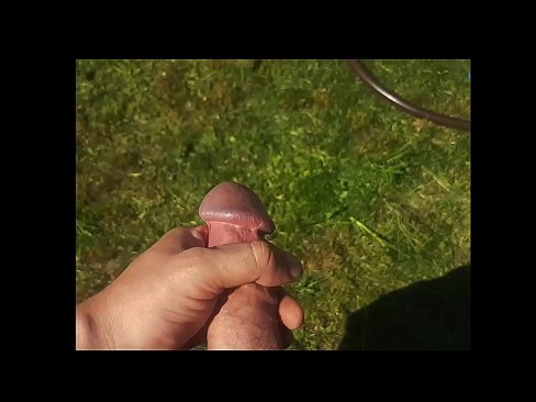❤️ Hot hottie fisting her pink pussy and cumming with a squirt in the summer garden Sex video at en-gb.myinvest.top ❤